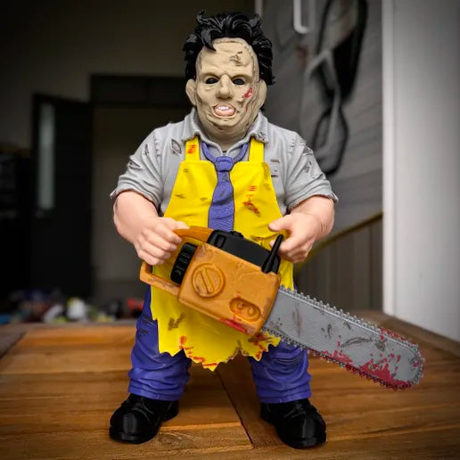 Chainsaw Horror Fan Art Figure – 30cm Slasher Display Model