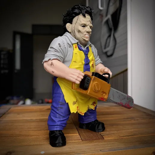 Chainsaw Horror Fan Art Figure – 30cm Slasher Display Model